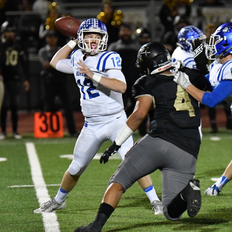 Guy Gibbs had a big touchdown pass in the fourth quarter as Burbank rallied (Photo by Downtown Doug Brown)