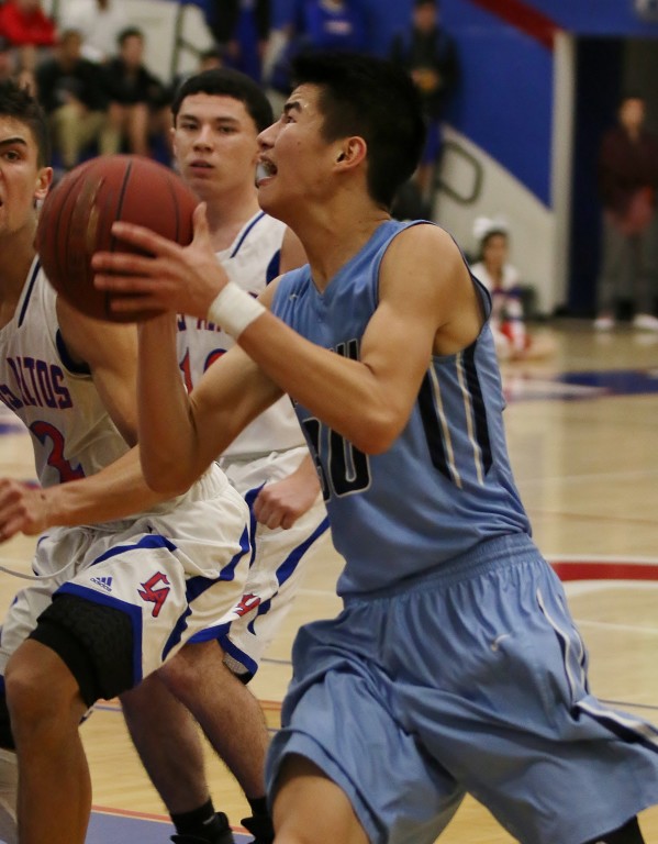 Ryan Dai kept the Mustangs in the hunt with 28 points.